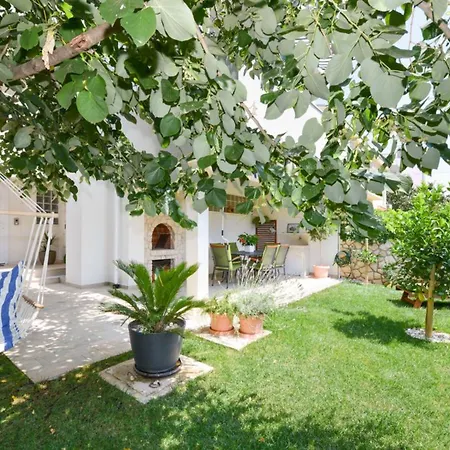 Spacious Chic Apartamento Zadar