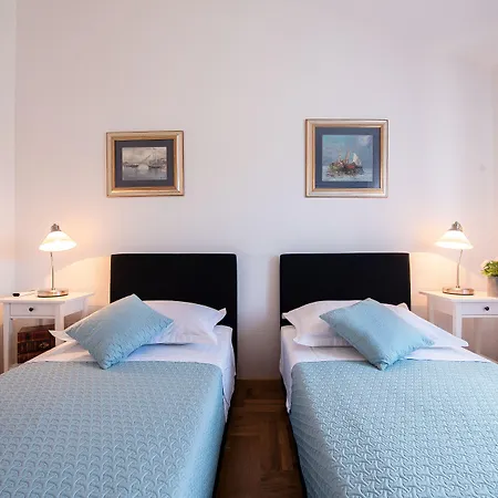 Apartment Spacious Chic Zadar