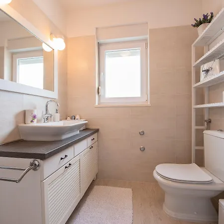 Spacious Chic Zadar