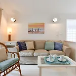Spacious Chic * 자다르