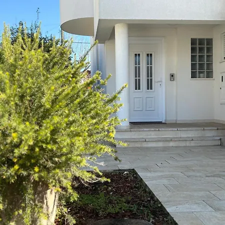 Apartament Spacious Chic