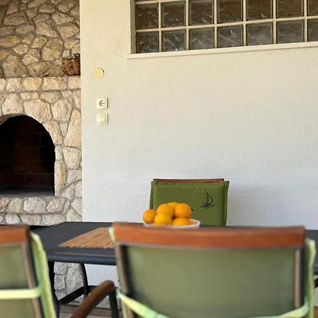 Spacious Chic Daire