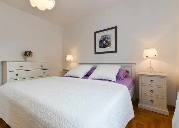 Spacious Chic