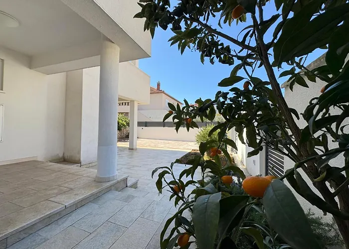 דירה Spacious Chic זאדאר