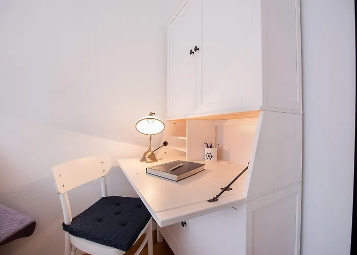 Spacious Chic Apartman