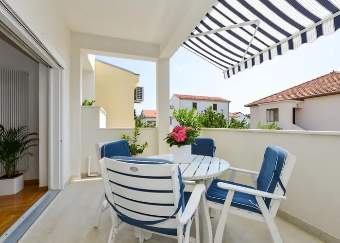 Spacious Chic * זאדאר